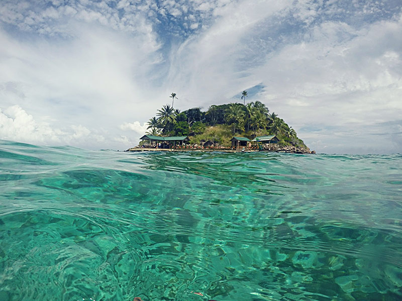 A ilha de providência possui muitos lugares para visitar, como o cayo cangrejo