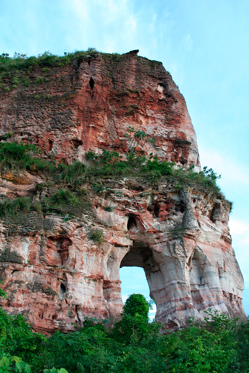 Viagem para o Jalapão: pedra furada, cachoeiras e muitas atrações para você