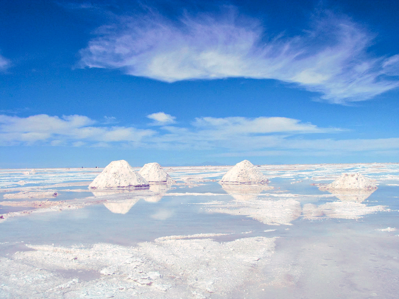 O Salar de Uyuni é imperdível atração